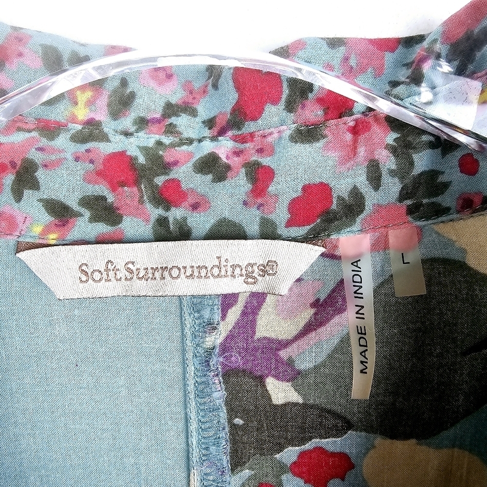 Soft Surroundings 2AK54 Scattered Roses Floral Tunic Shirt Large - Picture 5 of 9